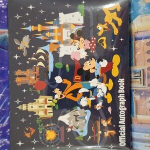 Disneyland Official Autograph Book